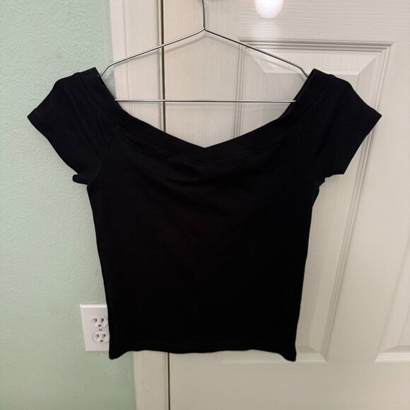 Tna HOMESTRETCH™ OFF-SHOULDER TOP (Black, M) - Picture 4 of 9